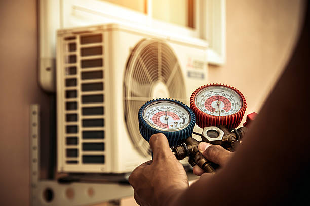 Professional Hvac technician working in Ramsey, NJ